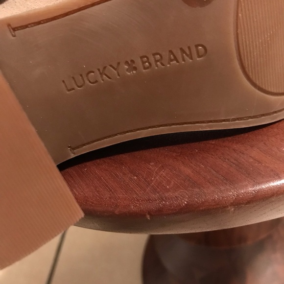 NWOT LUCKY BRAND PERFORATED SUEDE BOOTIES SZ 6.5! - Picture 8 of 8